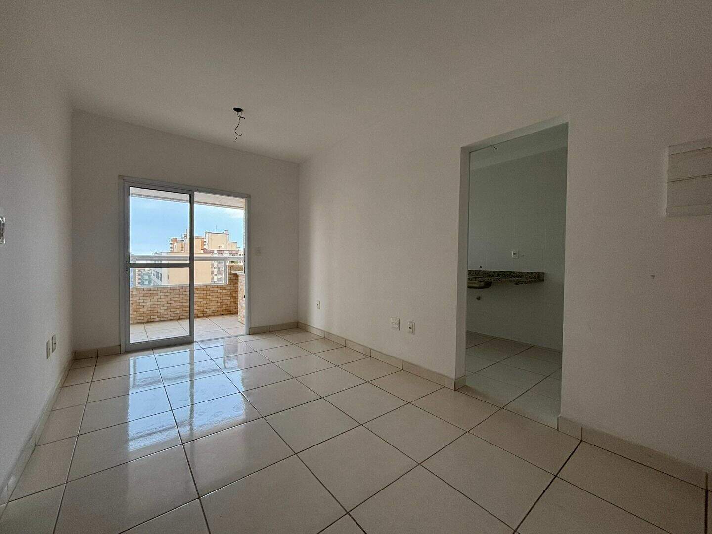 Apartamento à venda no Ocian: 