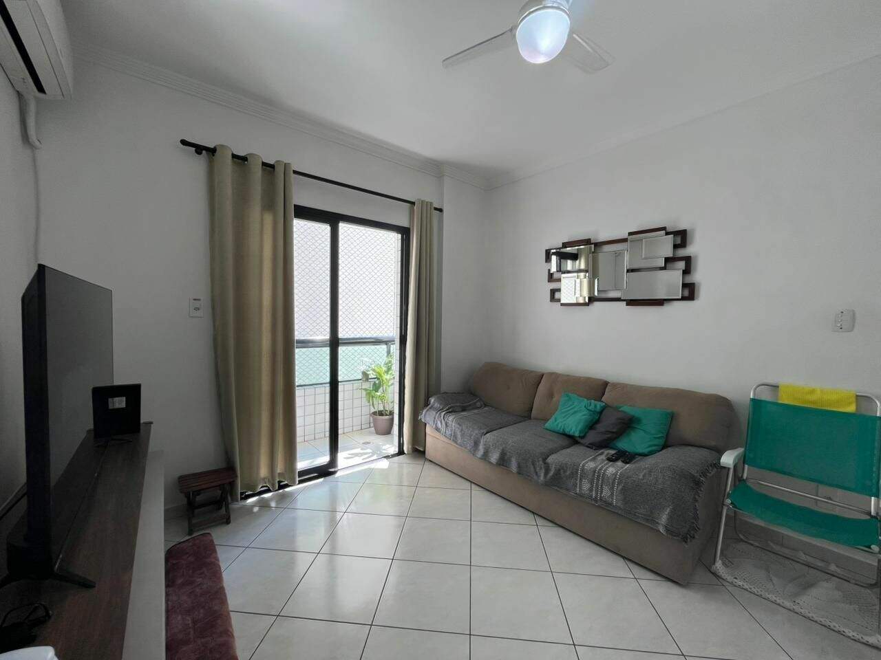Apartamento à venda no Canto do Forte: 