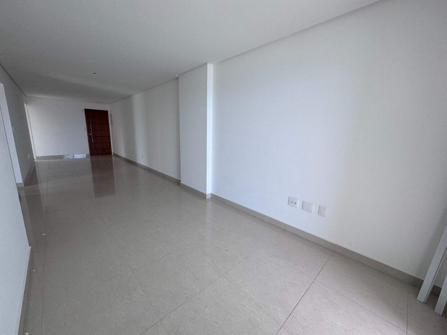 Apartamento à venda no Guilhermina: 