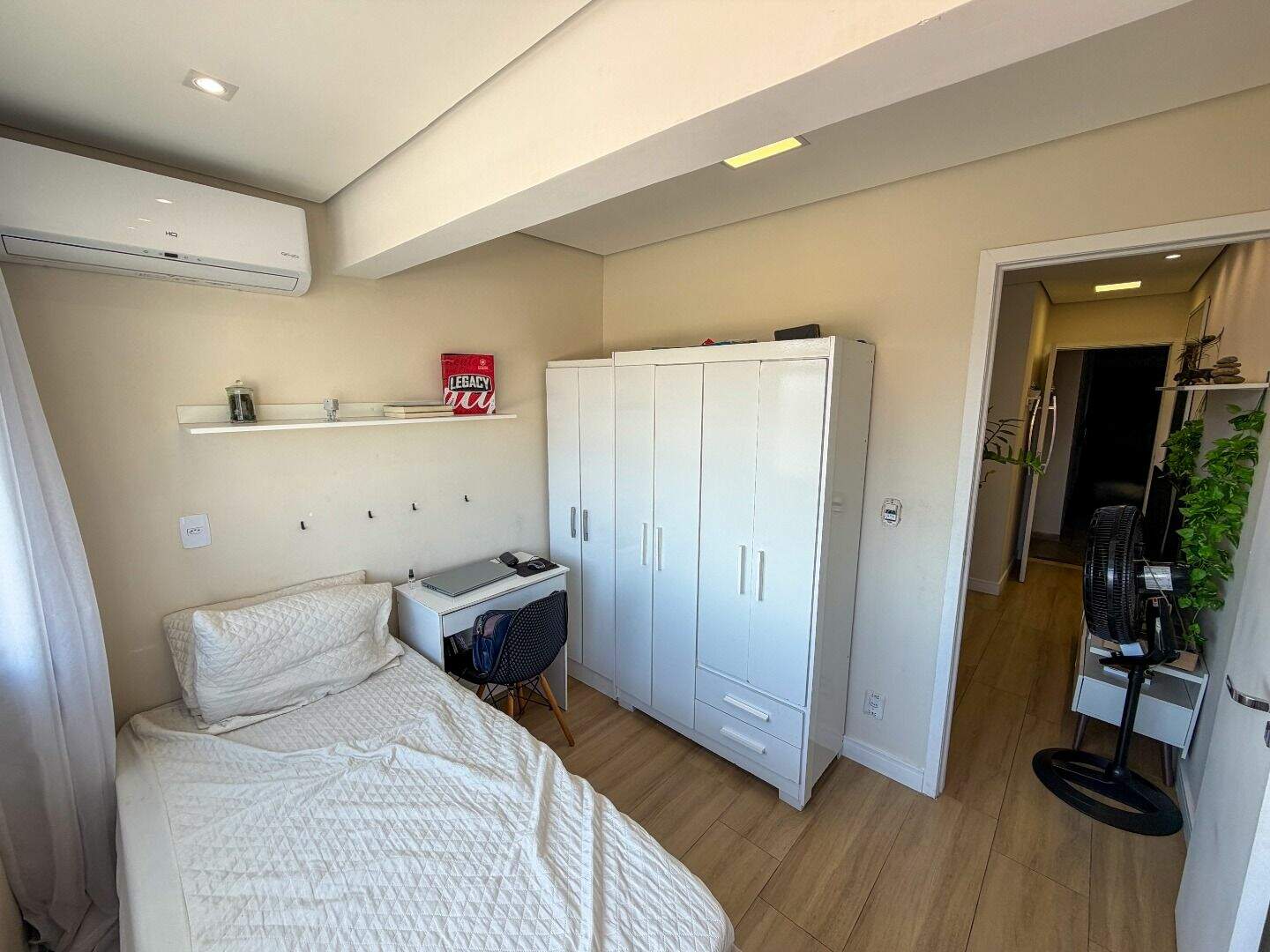 Apartamento à venda no Tupi: 
