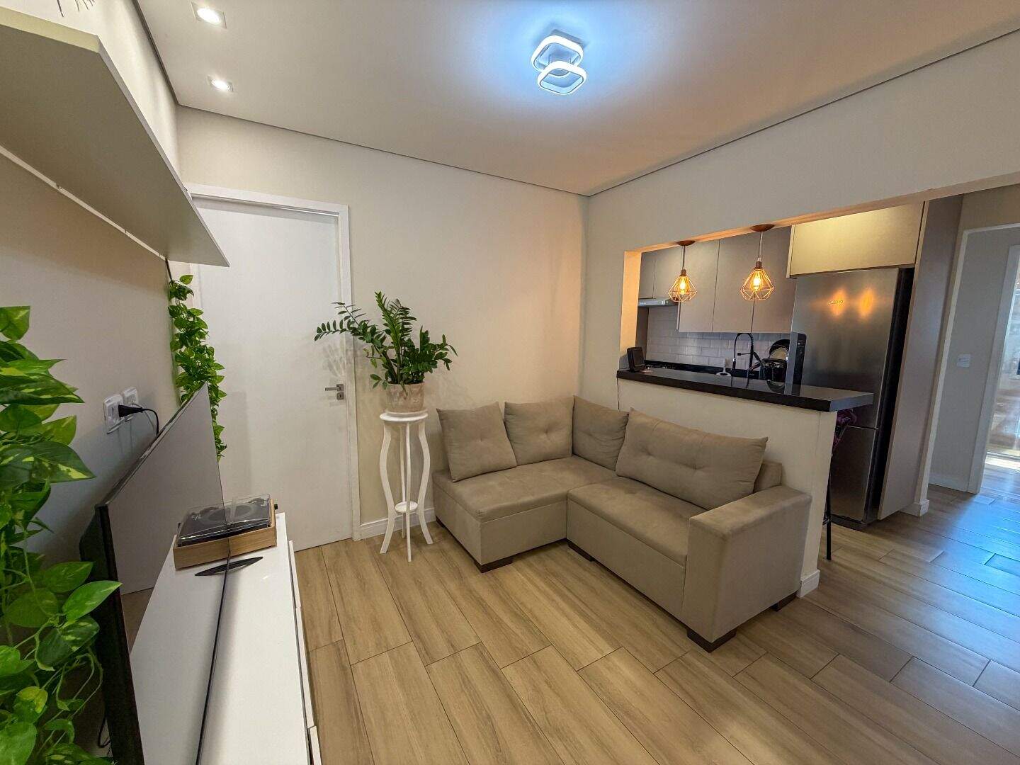 Apartamento à venda no Tupi: 
