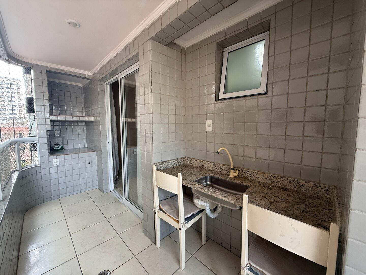 Apartamento à venda no Tupi: 