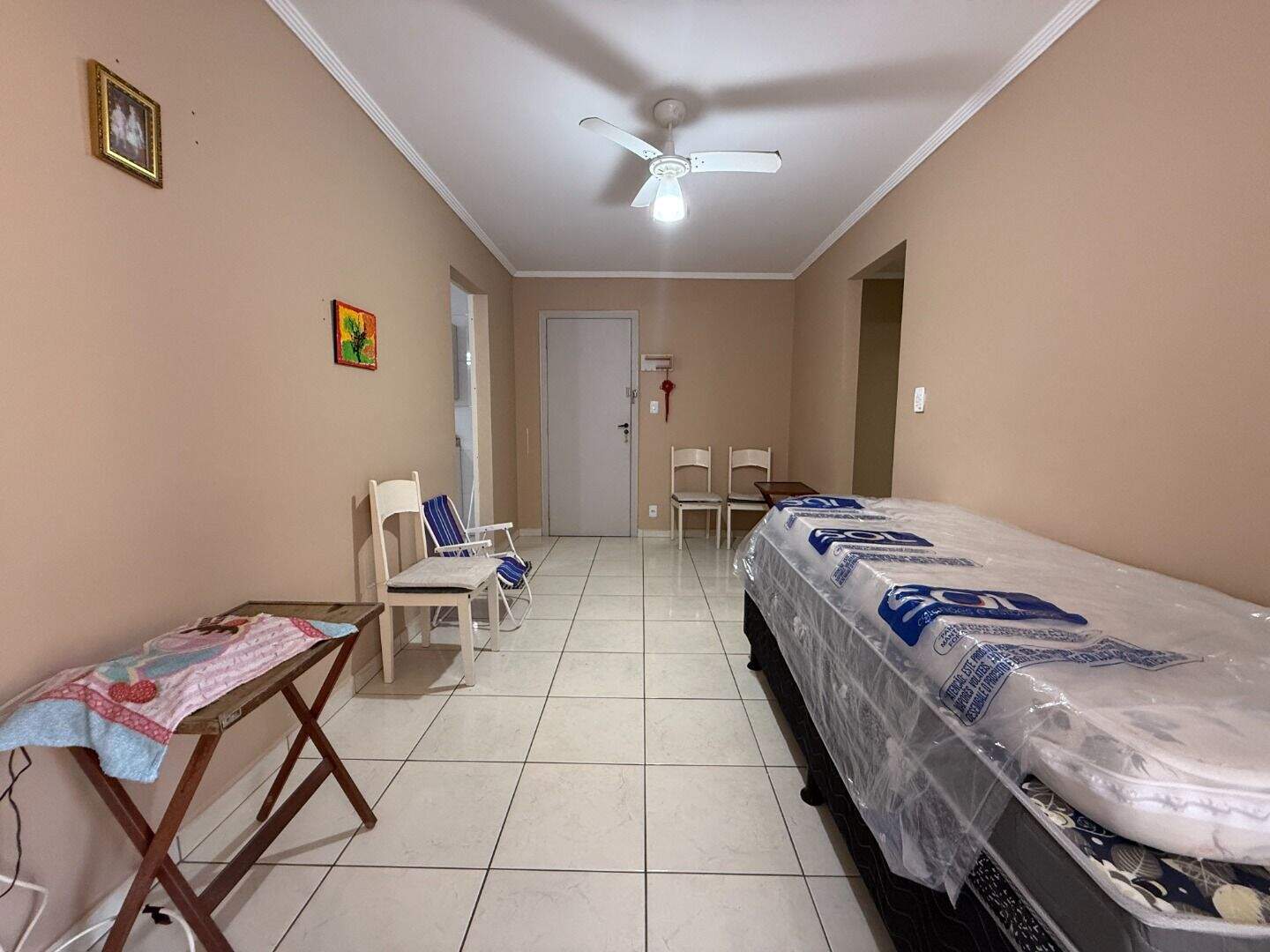 Apartamento à venda no Tupi: 