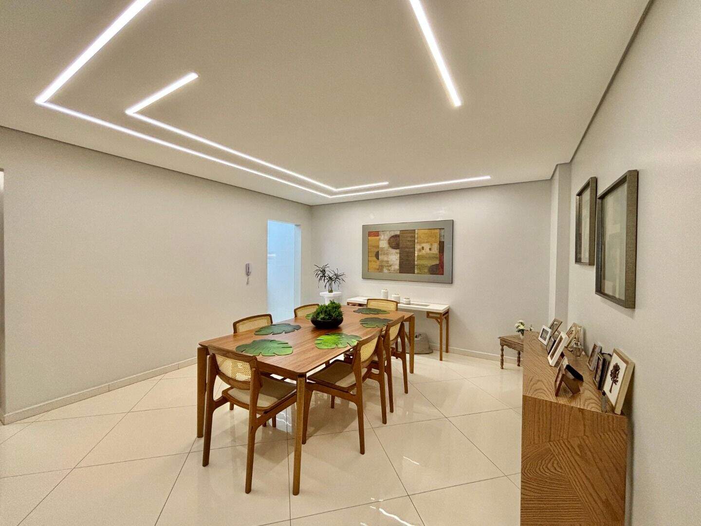 Apartamento à venda no Canto do Forte: 