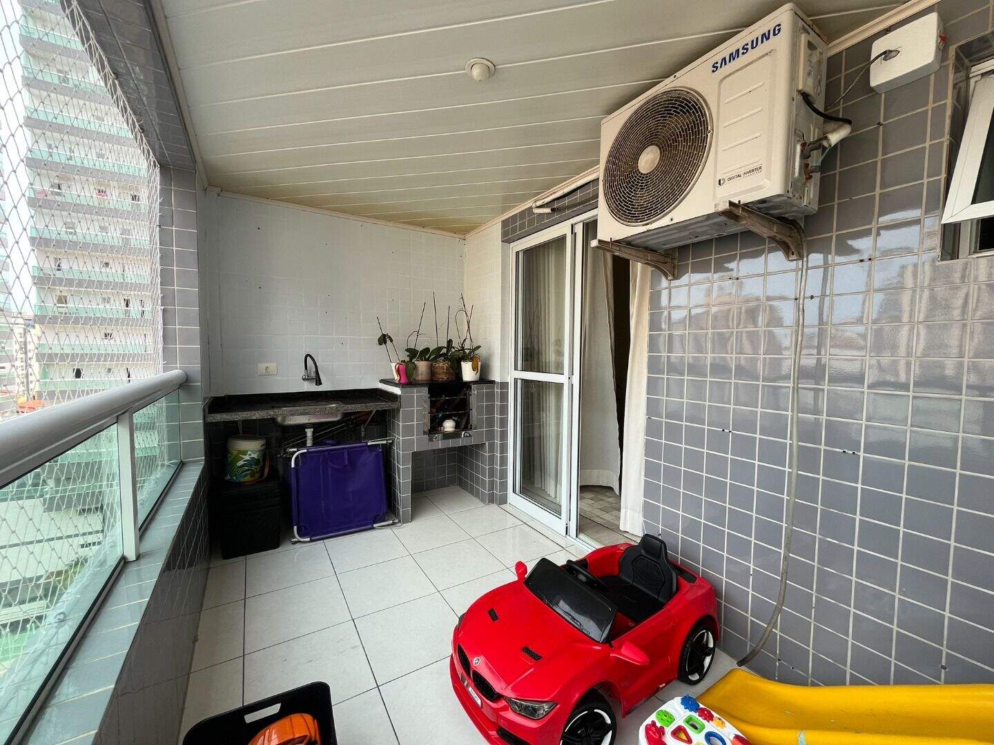 Apartamento à venda no Ocian: 