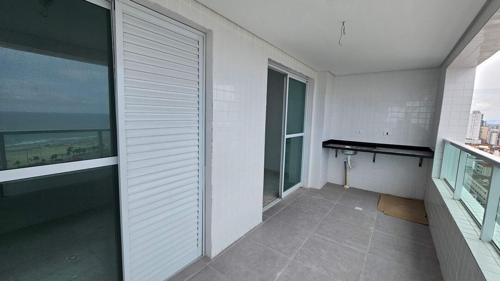 Apartamento à venda no Ocian: 