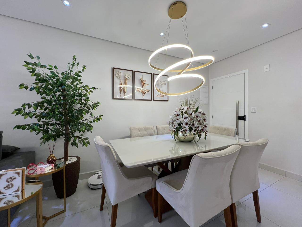 Apartamento à venda no Canto do Forte: 