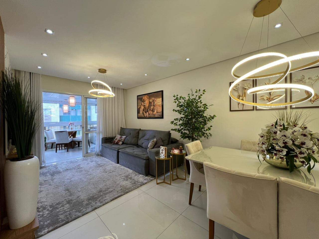 Apartamento à venda no Canto do Forte: 