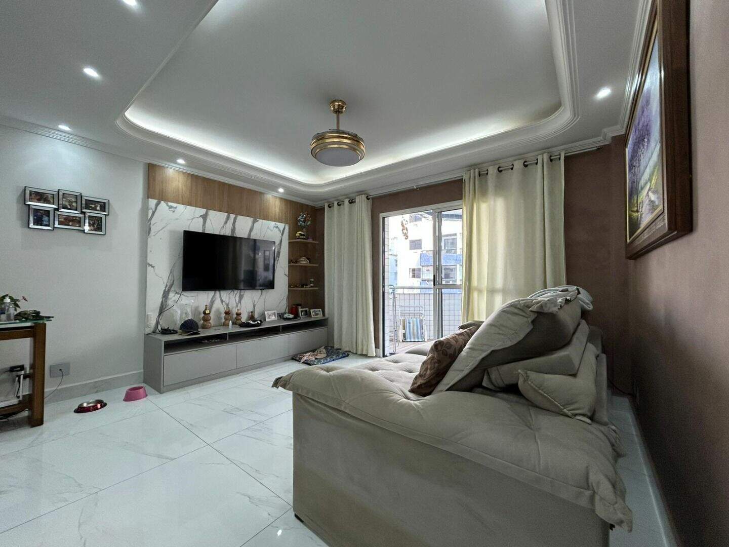 Apartamento à venda no Canto do Forte: 