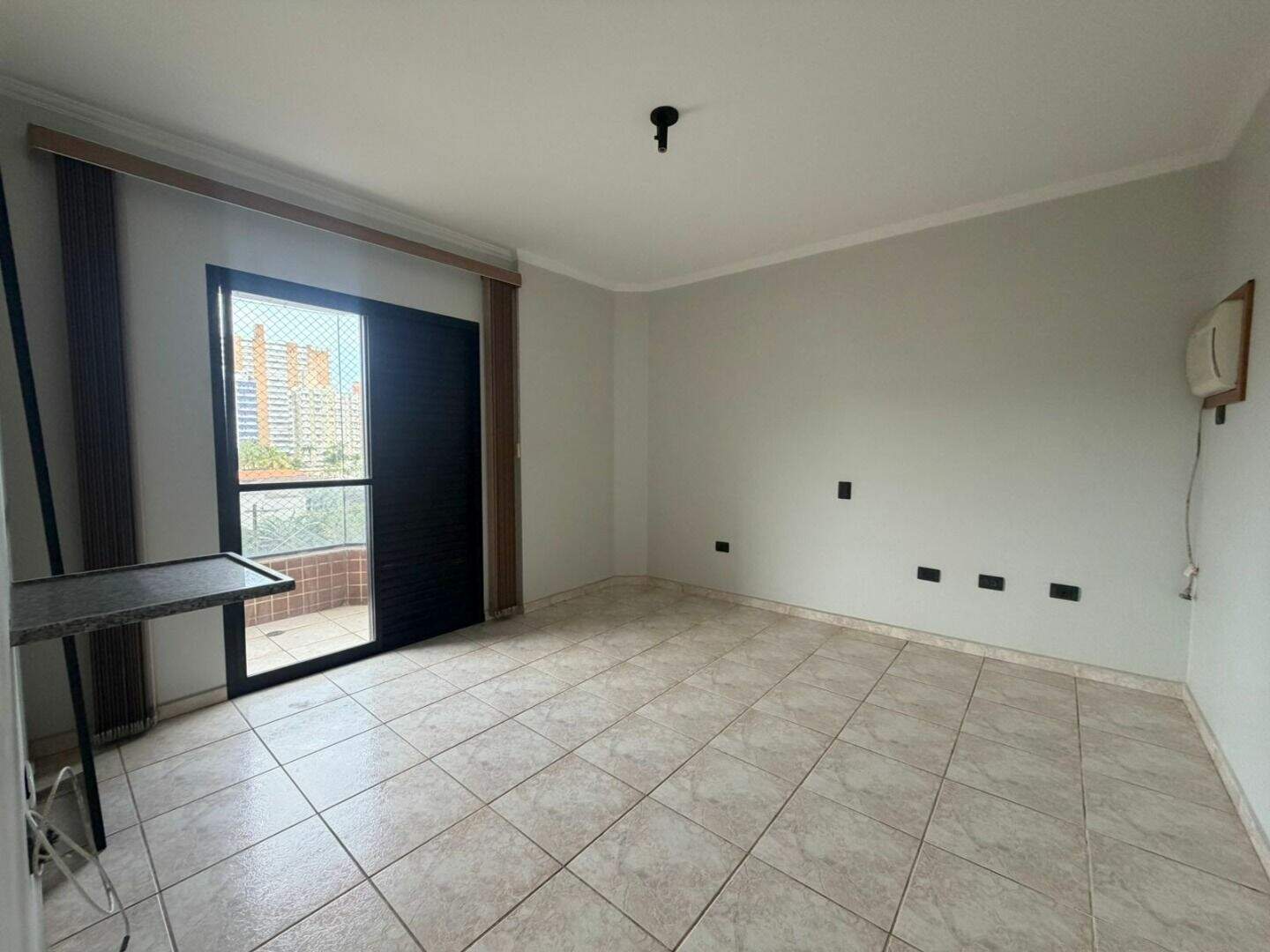 Apartamento à venda no Canto do Forte: 