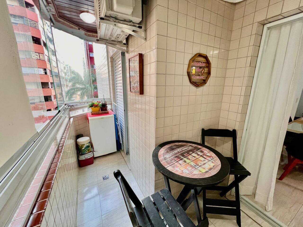 Apartamento à venda no Canto do Forte: 