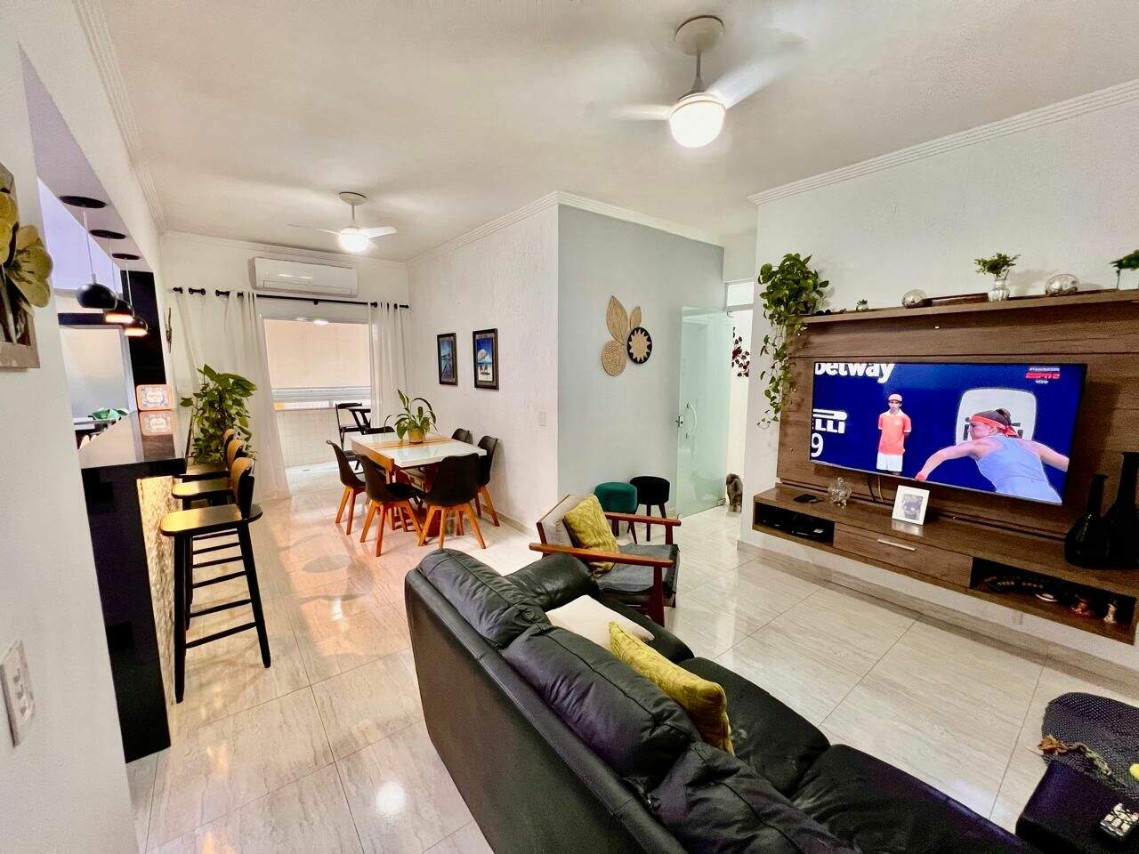 Apartamento à venda no Canto do Forte: 