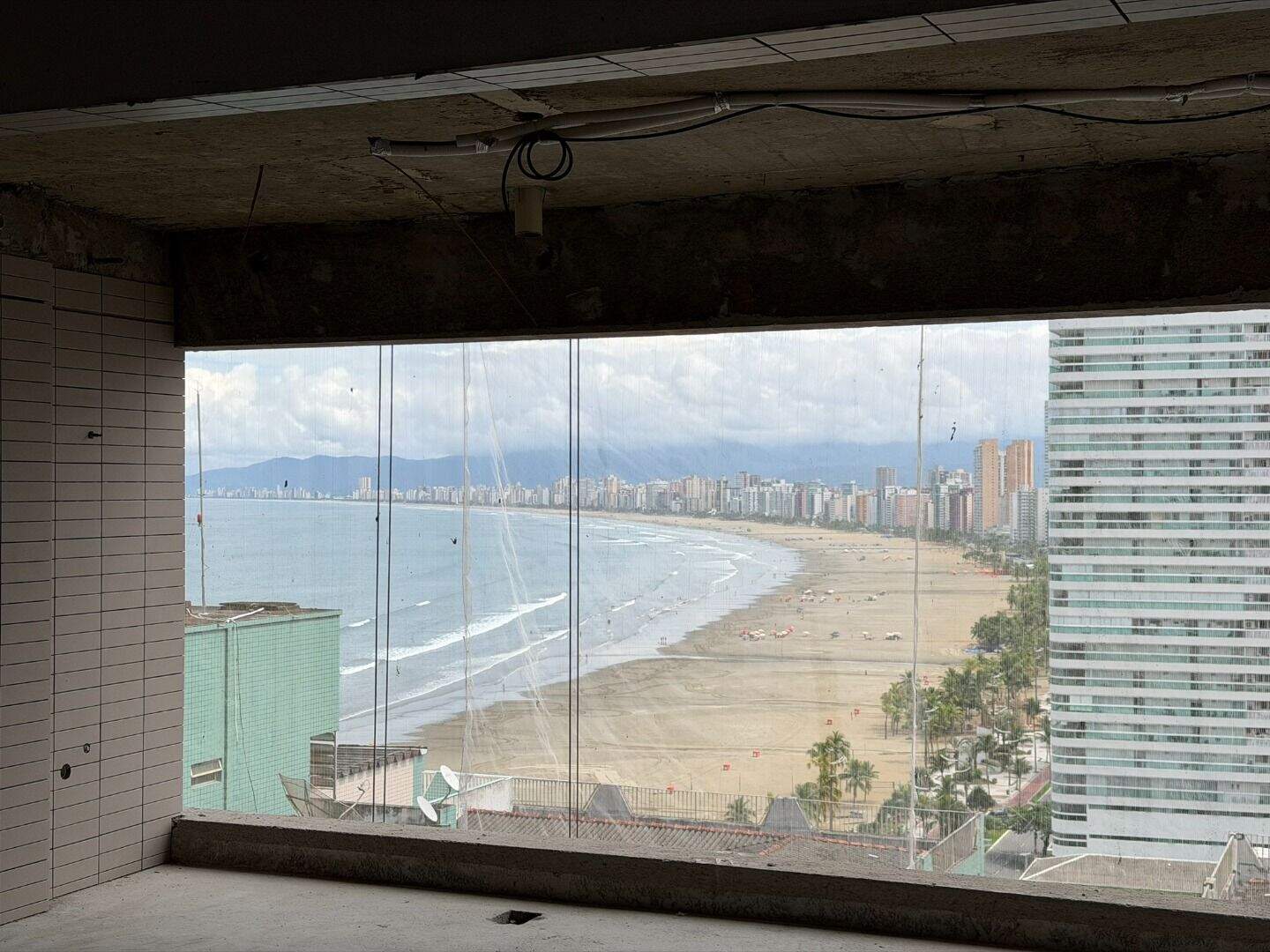 Apartamento à venda no Canto do Forte: 