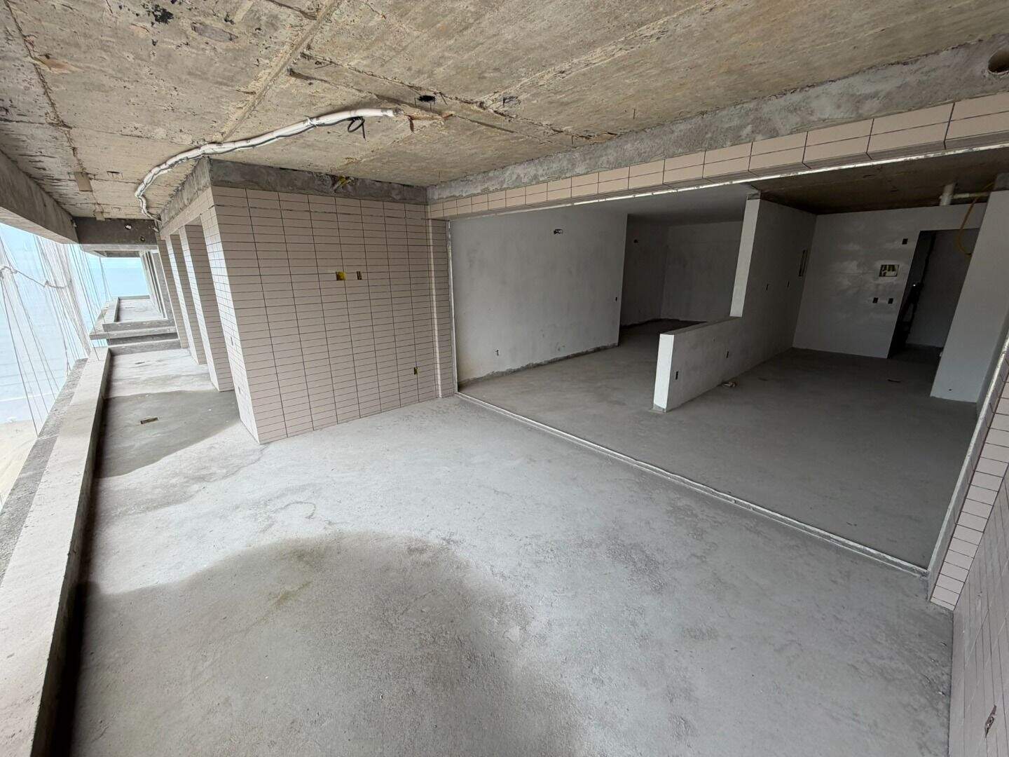 Apartamento à venda no Canto do Forte: 