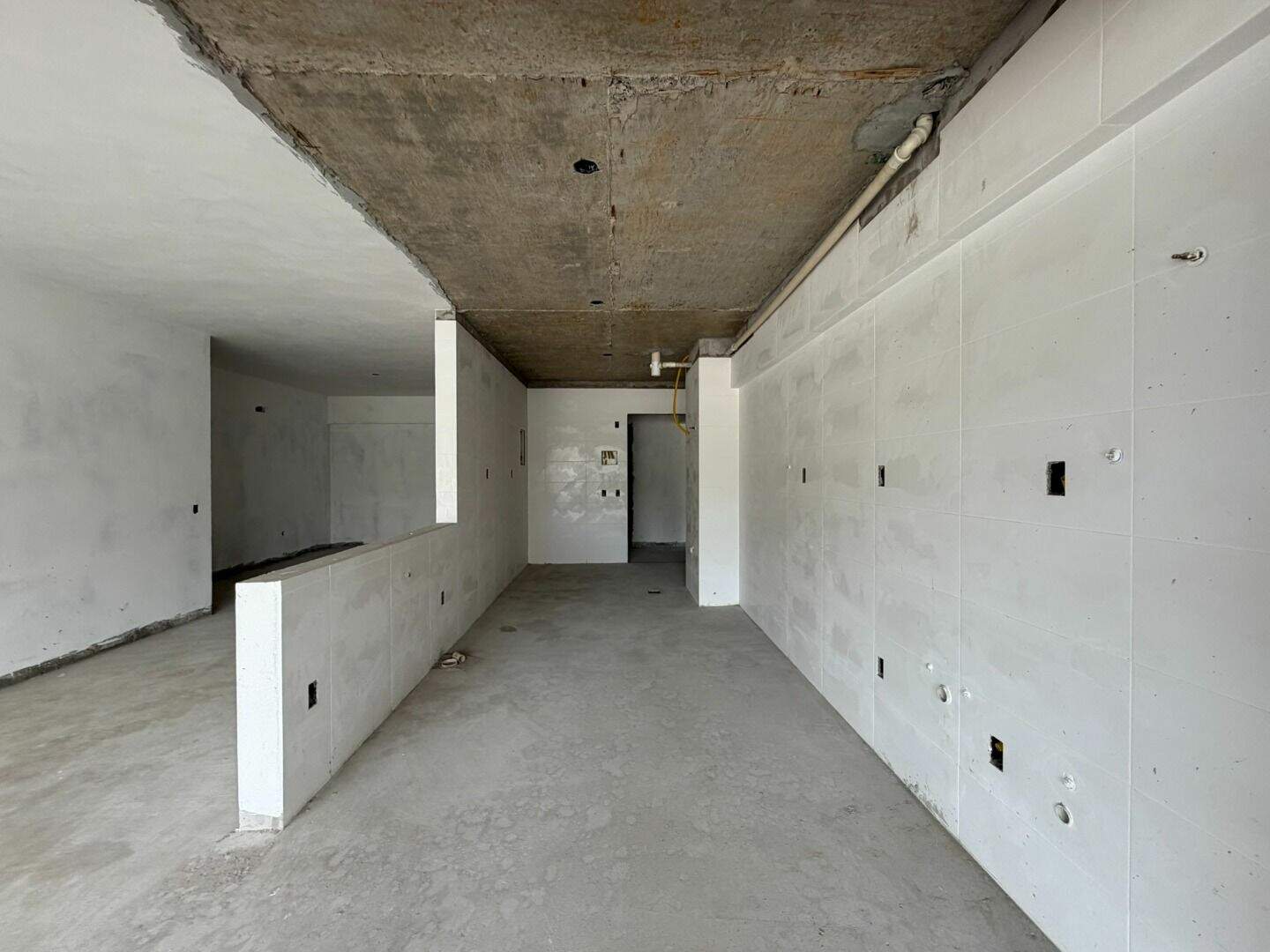 Apartamento à venda no Canto do Forte: 