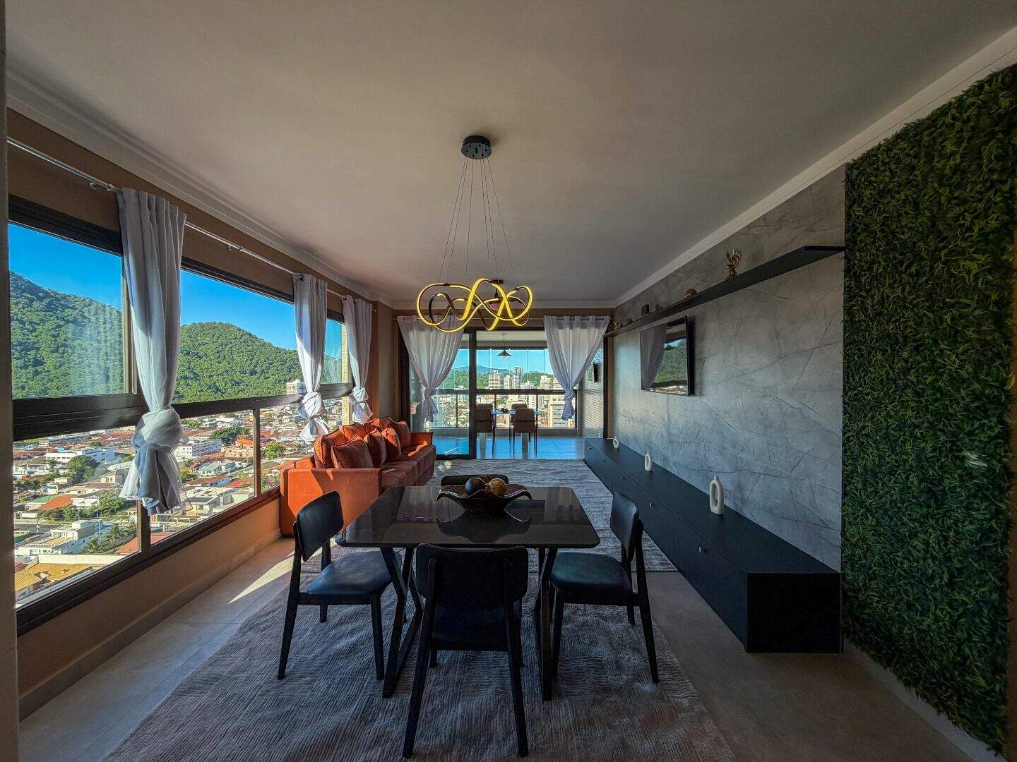 Apartamento à venda no Canto do Forte: 
