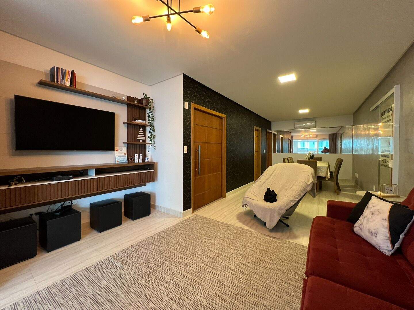 Apartamento à venda no Caiçara: 