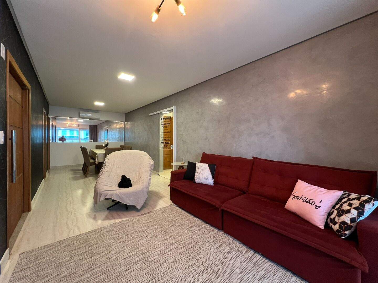 Apartamento à venda no Caiçara: 
