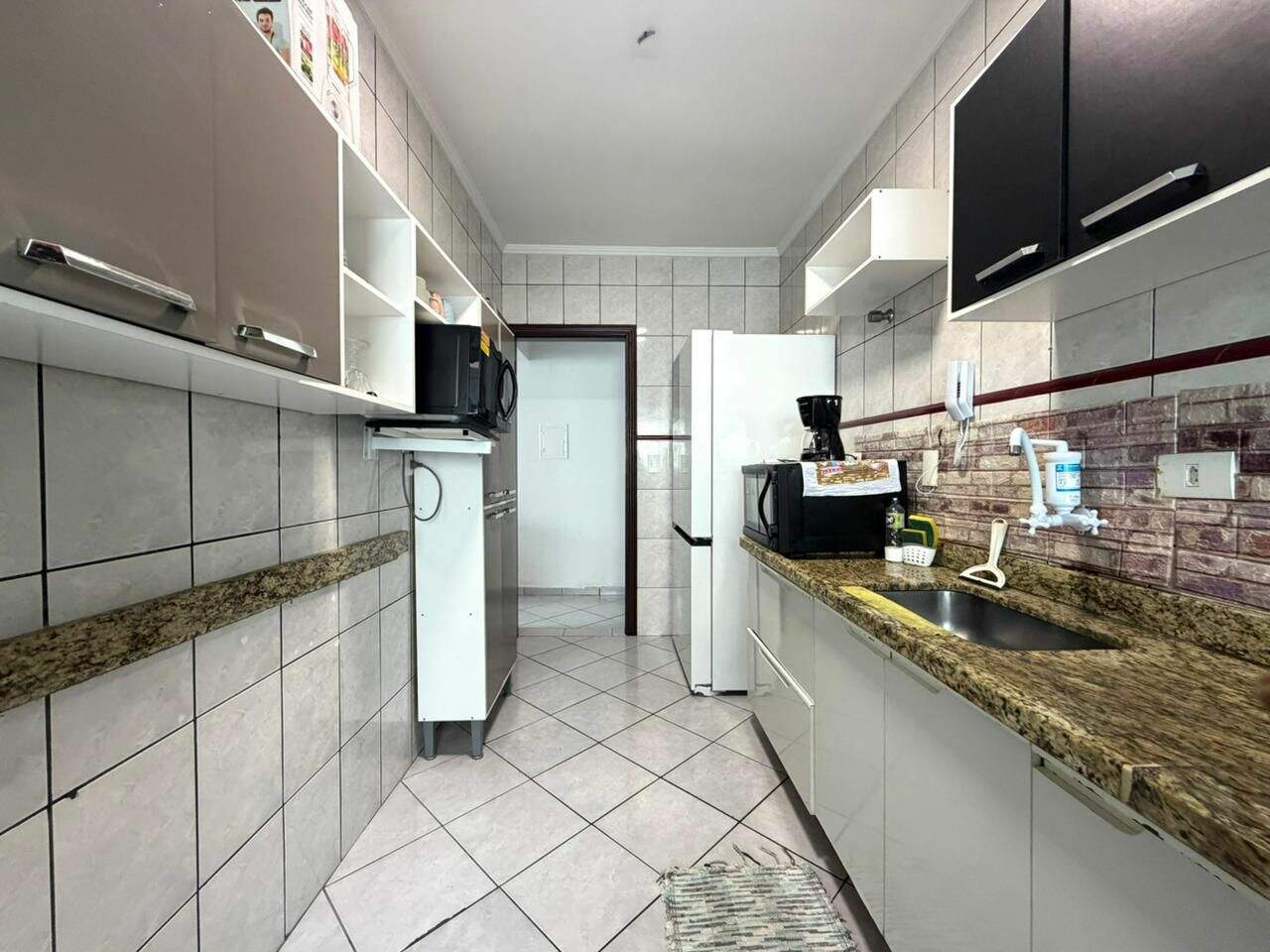 Apartamento à venda no Tupi: 