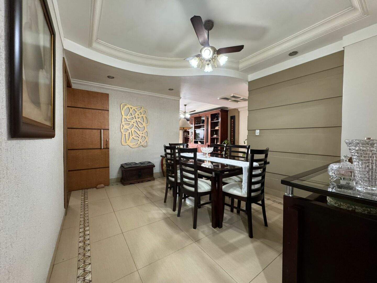 Apartamento à venda no Tupi: 