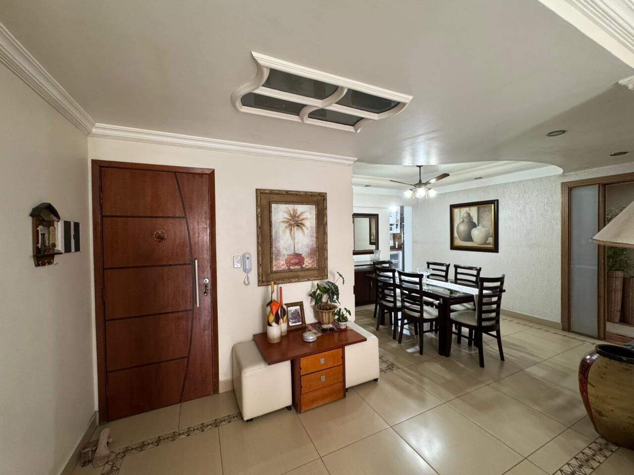 Apartamento à venda no Tupi: 
