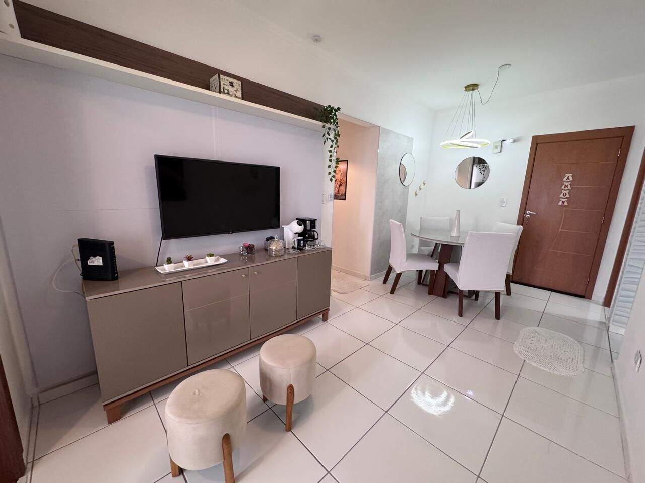 Apartamento à venda no Caiçara: 