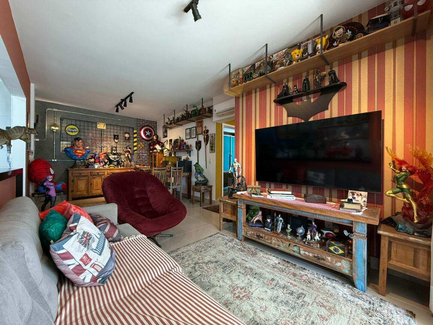 Apartamento à venda no Canto do Forte: 