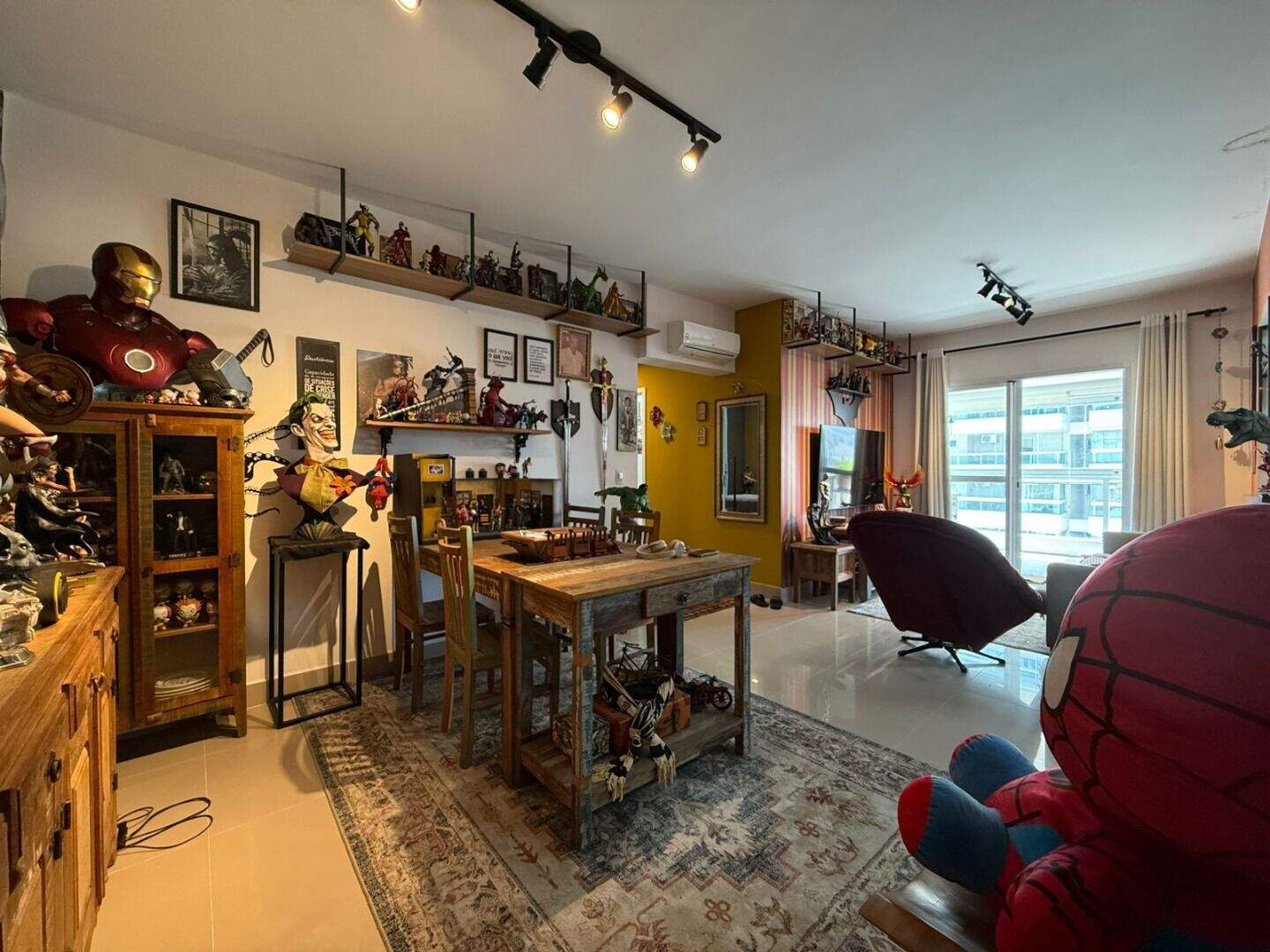 Apartamento à venda no Canto do Forte: 