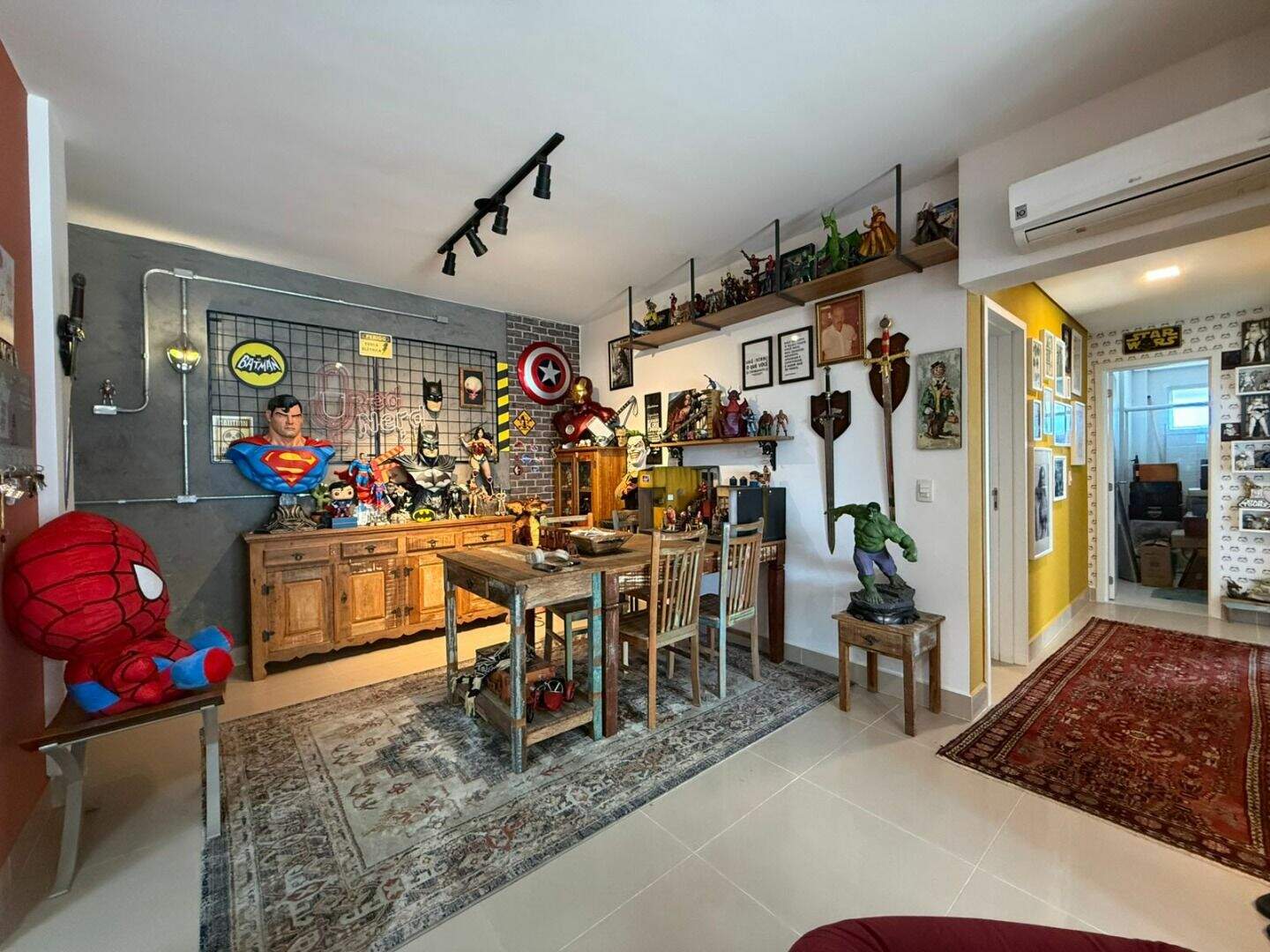 Apartamento à venda no Canto do Forte: 