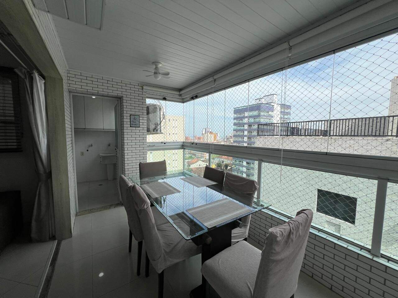 Apartamento à venda no Canto do Forte: 