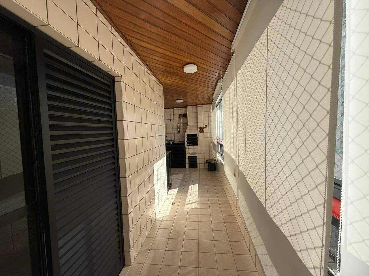 Apartamento à venda no Tupi: 