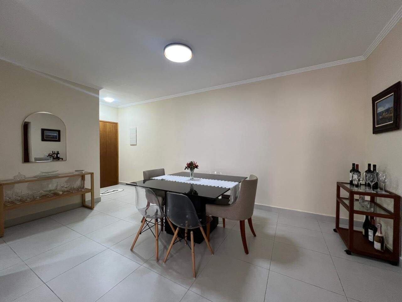 Apartamento à venda no Aviação: 
