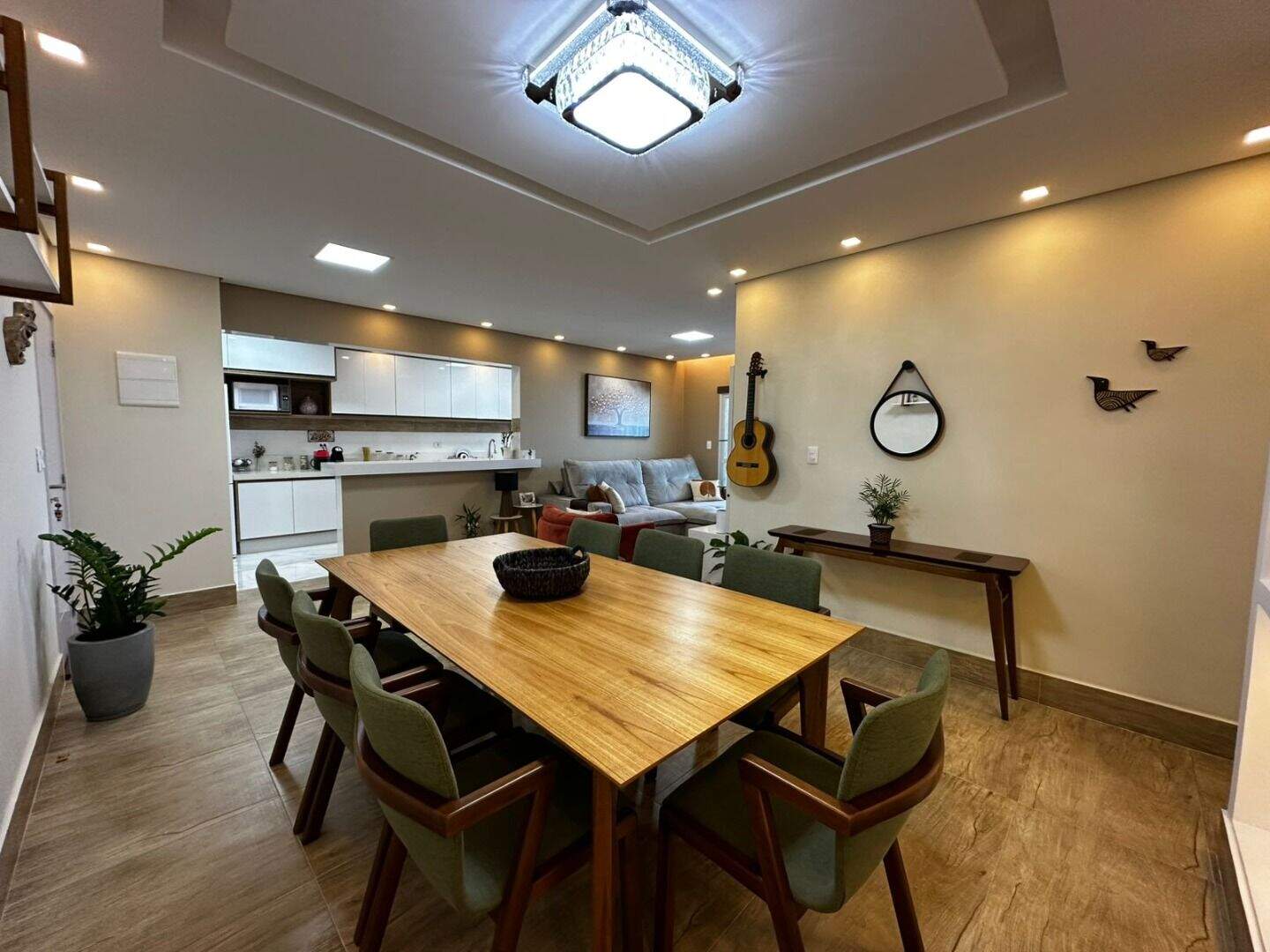 Apartamento à venda no Tupi: 