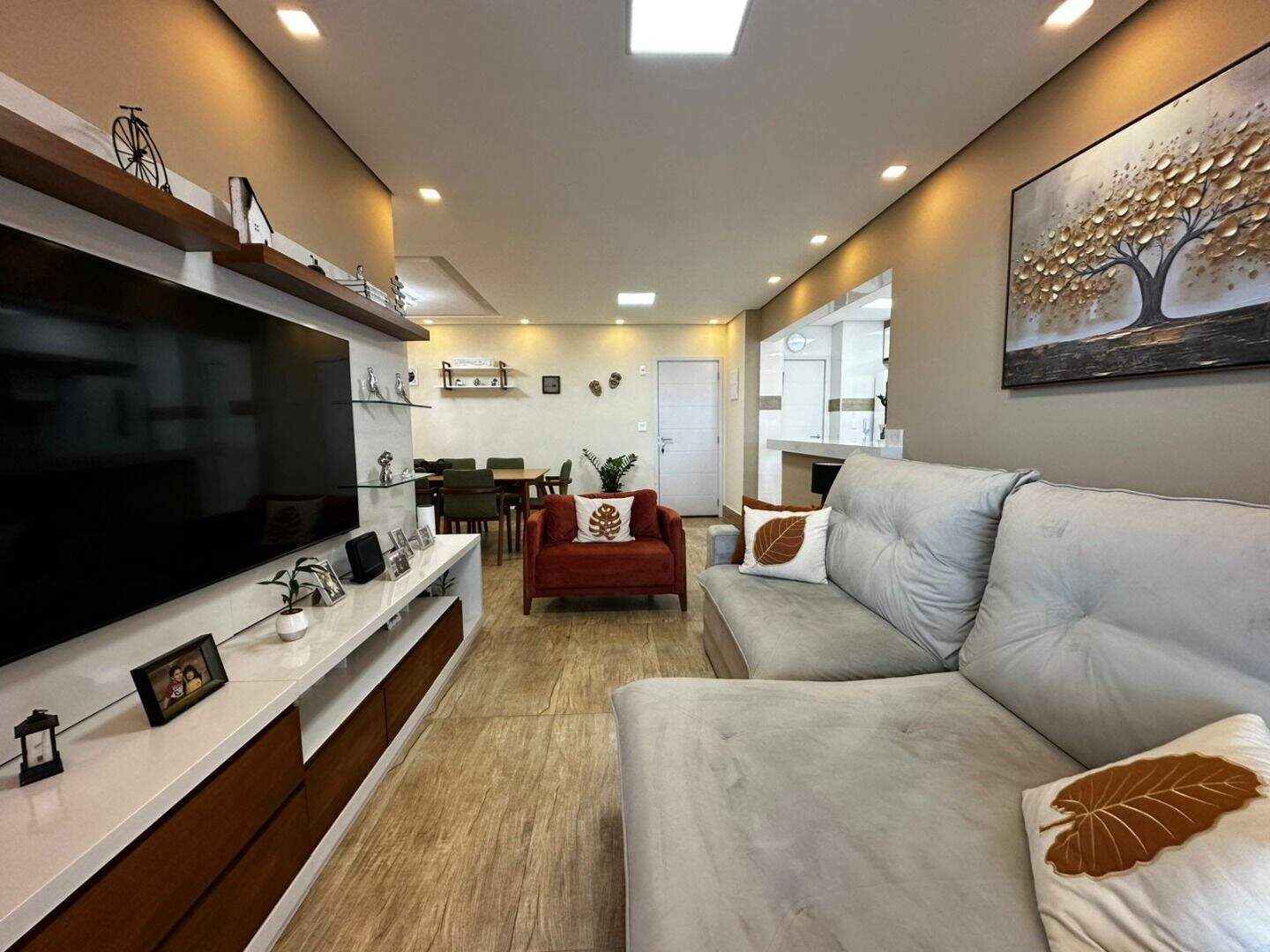 Apartamento à venda no Tupi: 