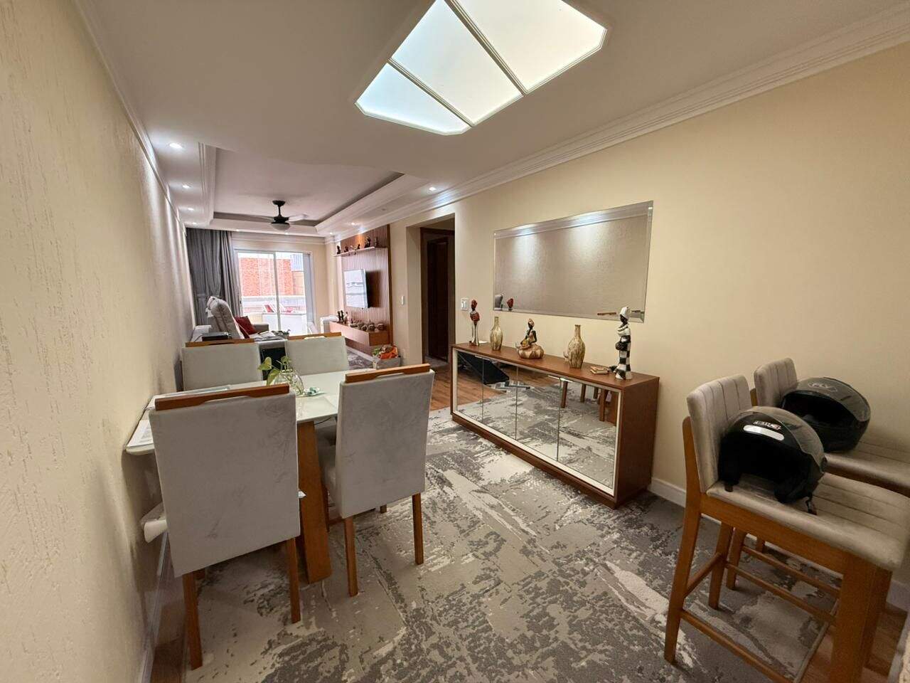 Apartamento à venda no Guilhermina: 