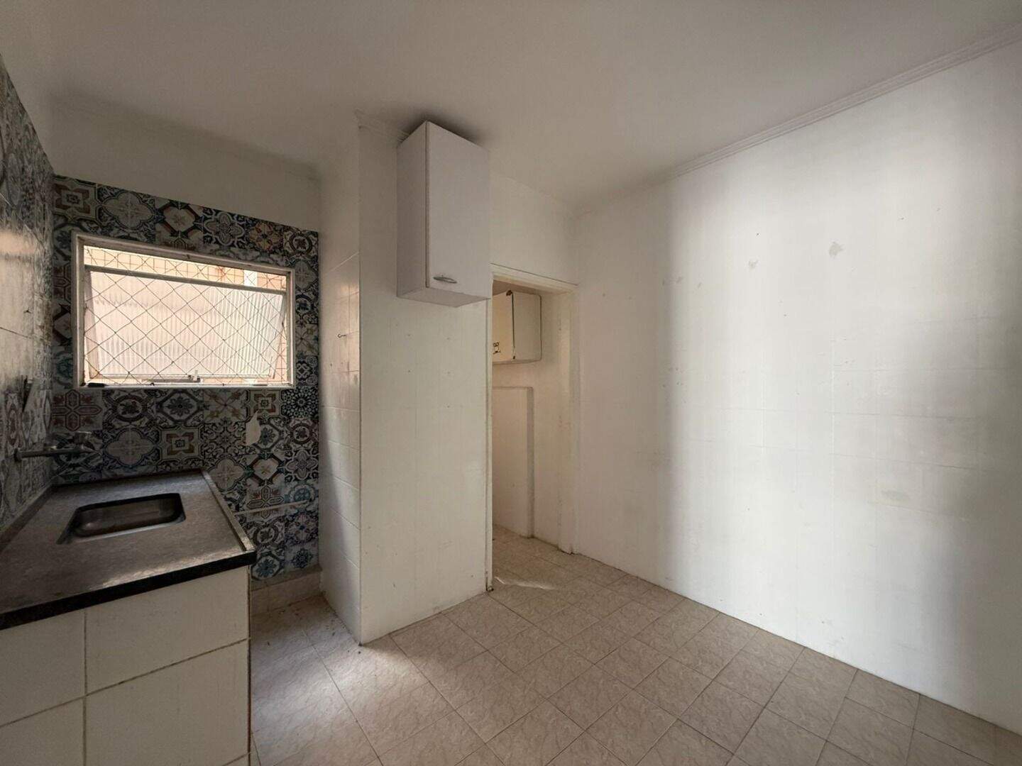 Apartamento à venda no Tupi: 