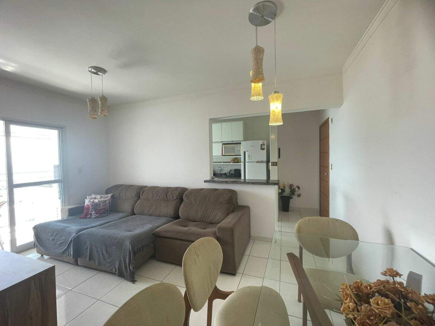 Apartamento à venda no Tupi: 