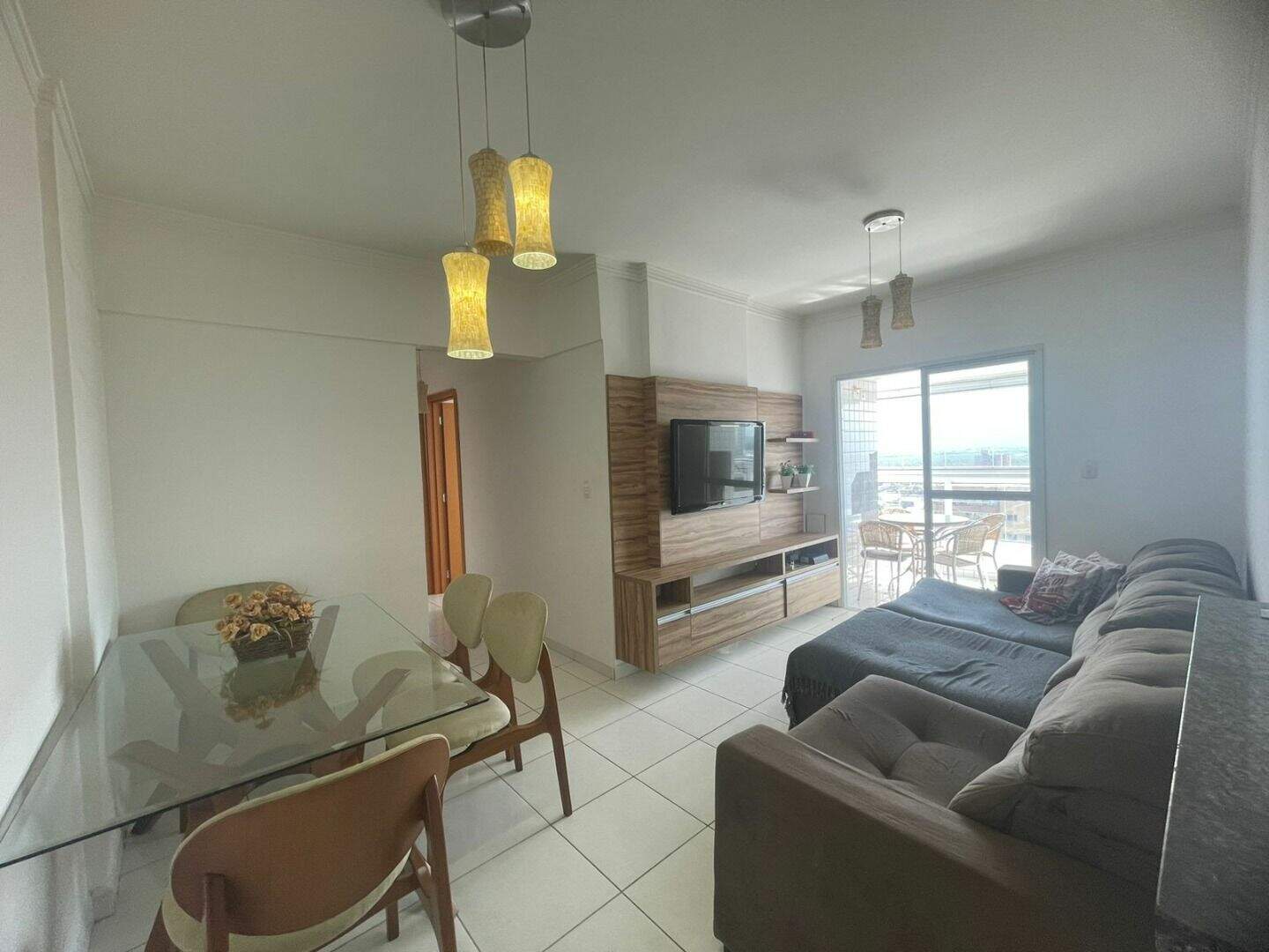 Apartamento à venda no Tupi: 