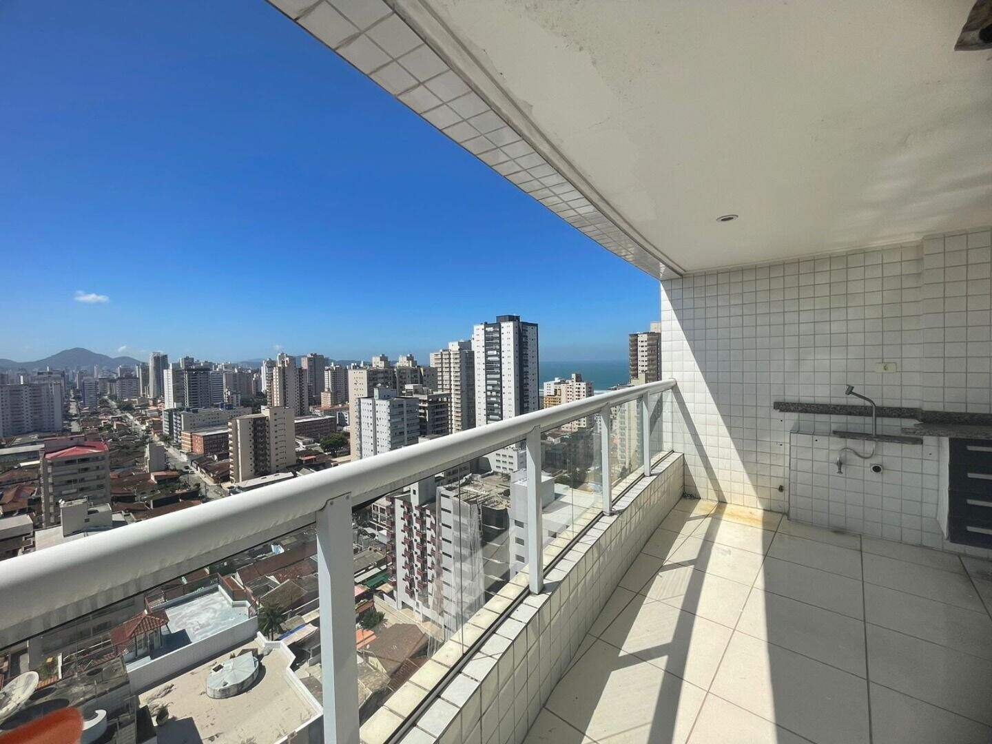 Apartamento à venda no Tupi: 