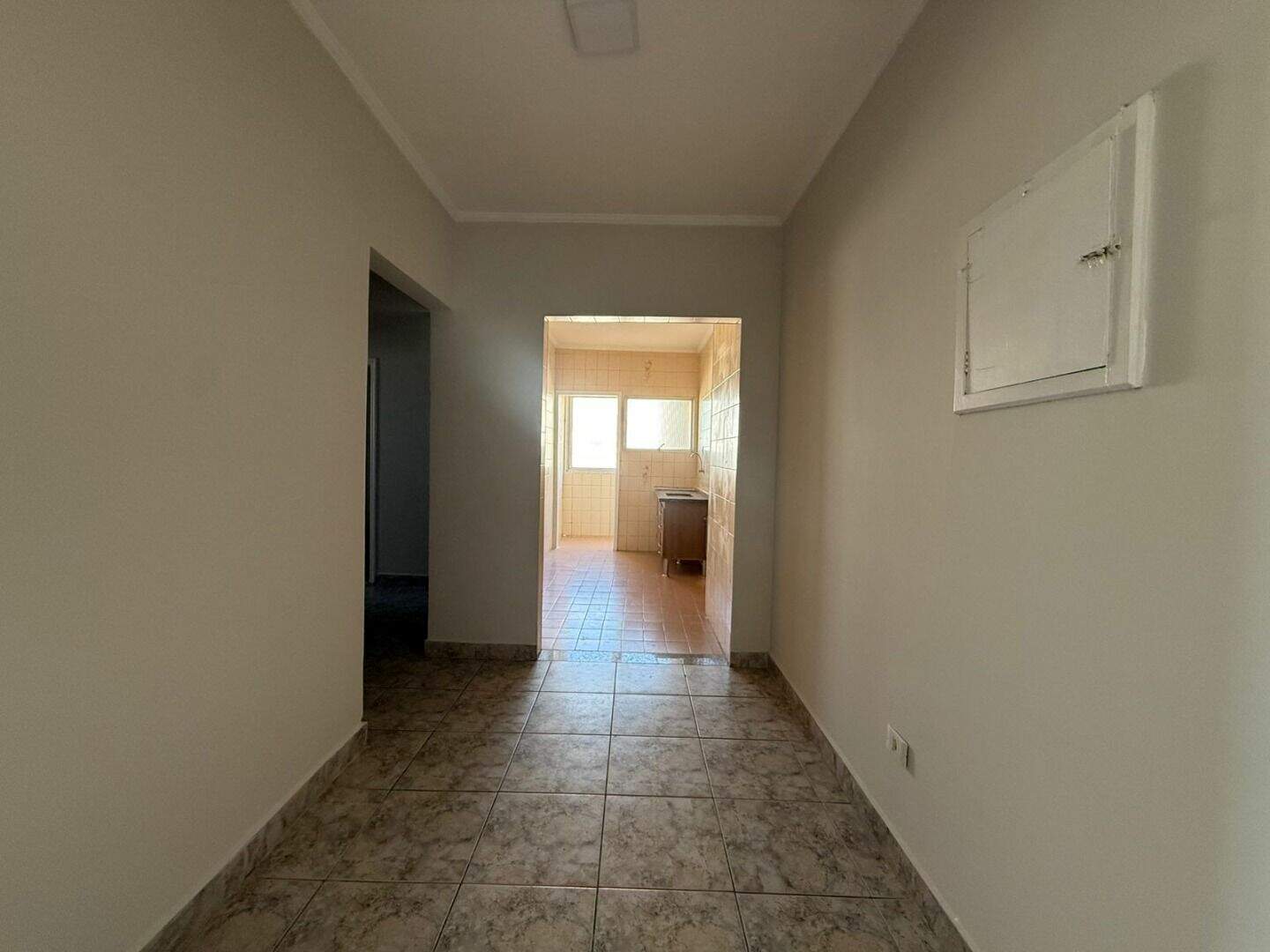 Apartamento à venda no Tupi: 