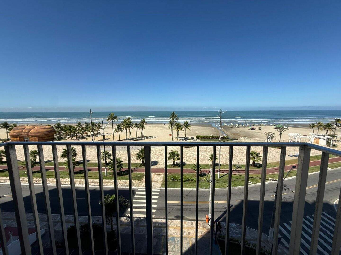 Apartamento à venda no Tupi: 