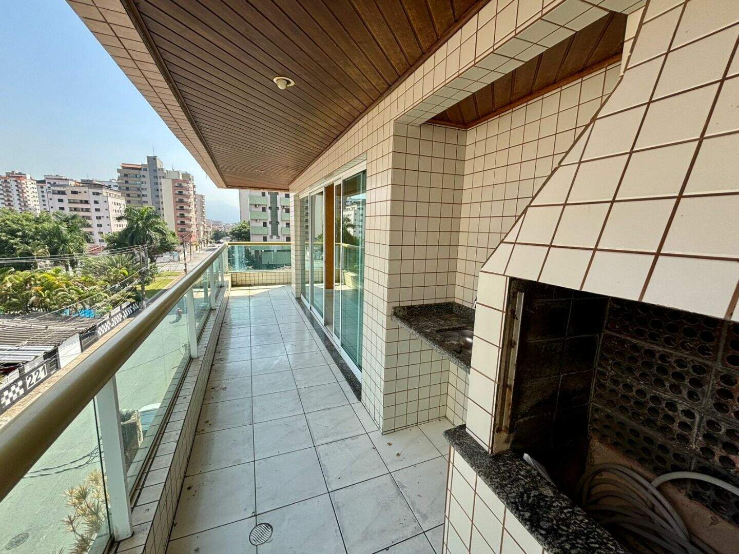 Apartamento à venda no Tupi: 