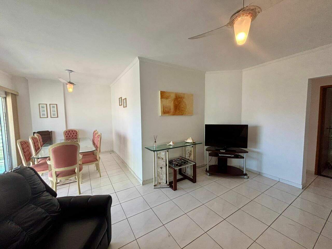 Apartamento à venda no Tupi: 