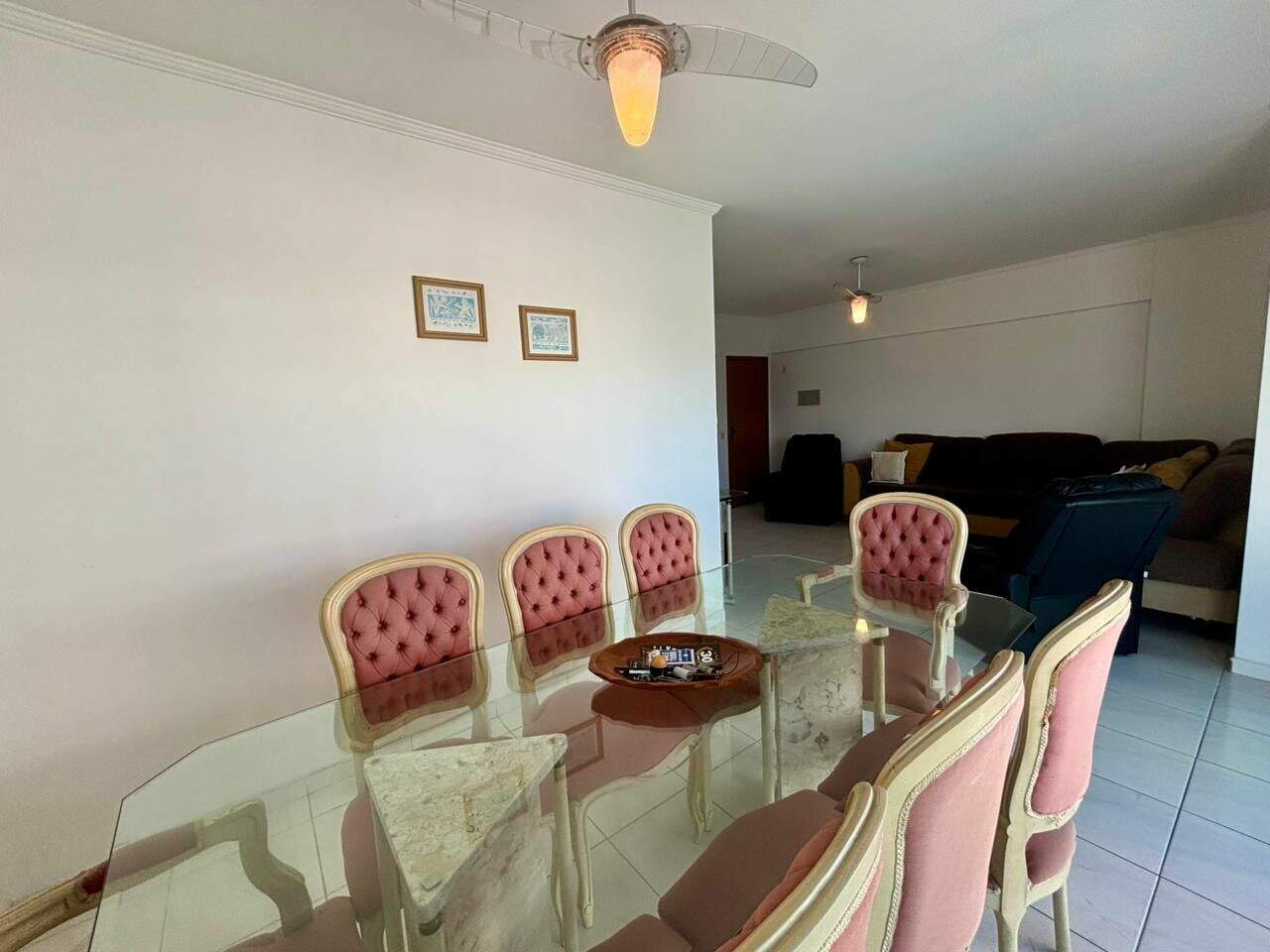 Apartamento à venda no Tupi: 