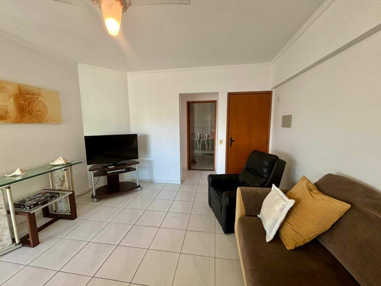 Apartamento à venda no Tupi: 