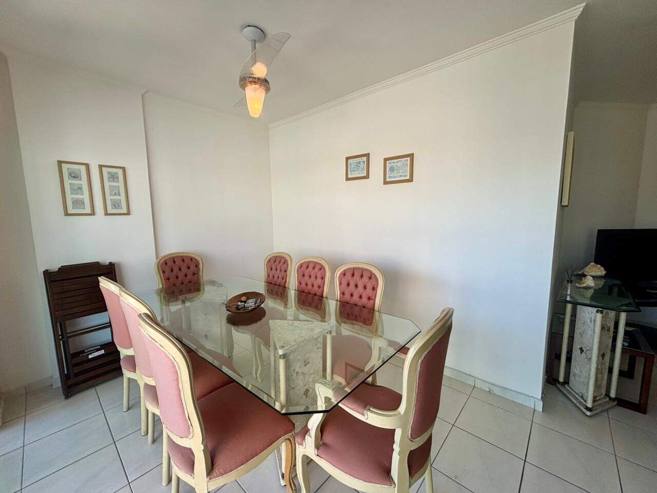 Apartamento à venda no Tupi: 