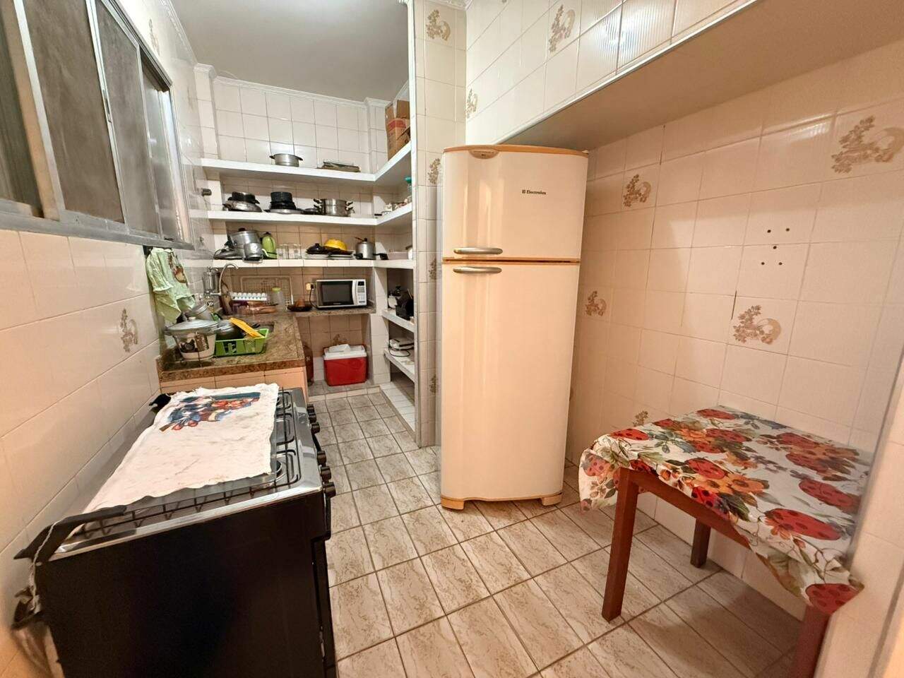 Apartamento à venda no Tupi: 