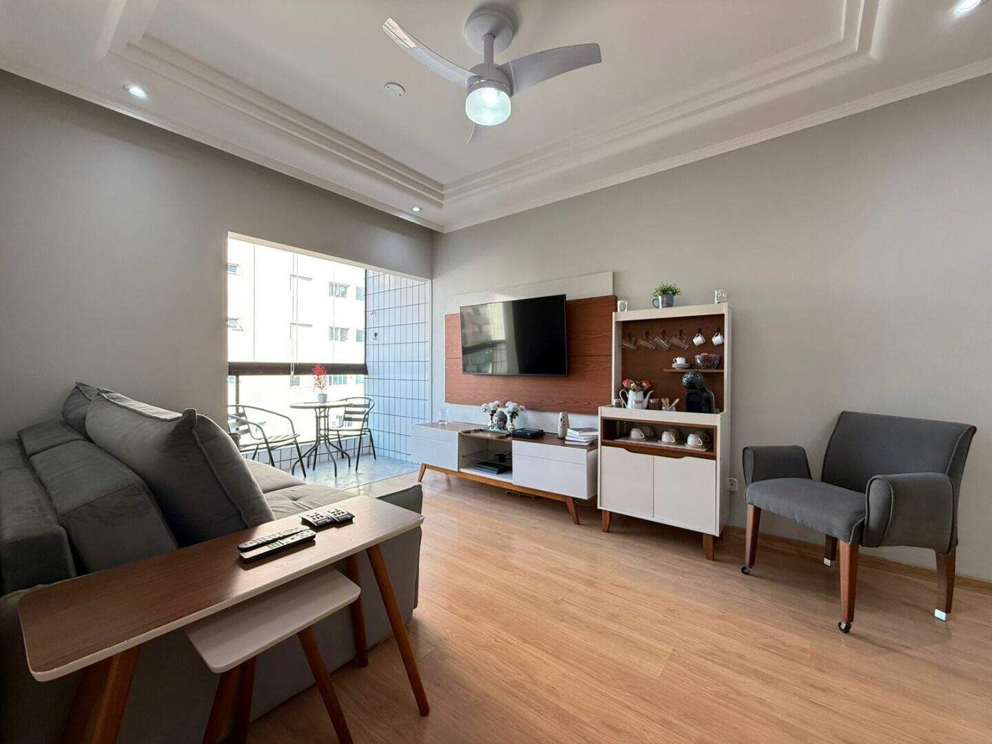 Apartamento à venda no Canto do Forte: 