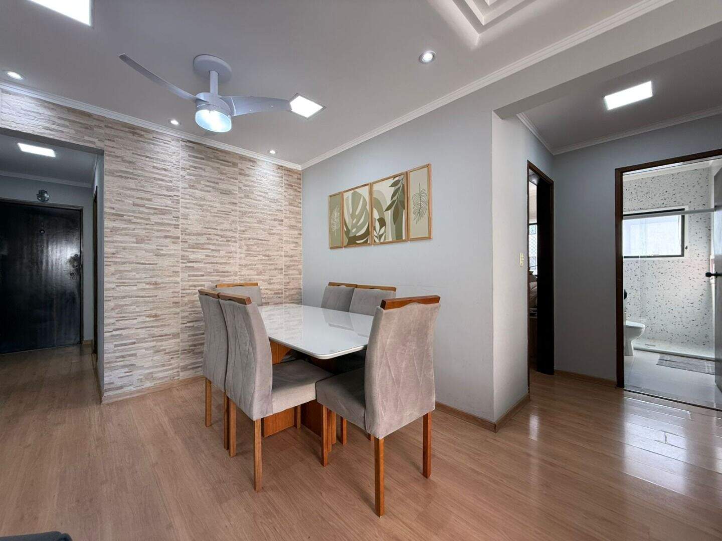 Apartamento à venda no Canto do Forte: 