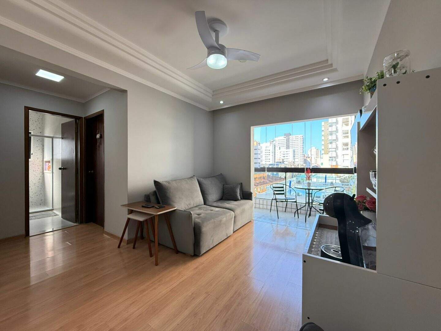Apartamento à venda no Canto do Forte: 